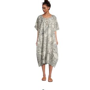 Cost Plus World Market Black and White Leaf Dress